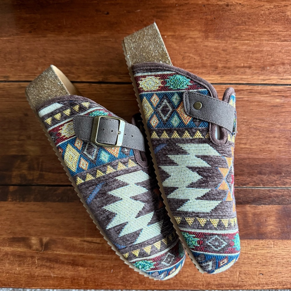 Women’s Dirty Laundry Mystify Brown Clog Size 10 - Picture 4 of 8